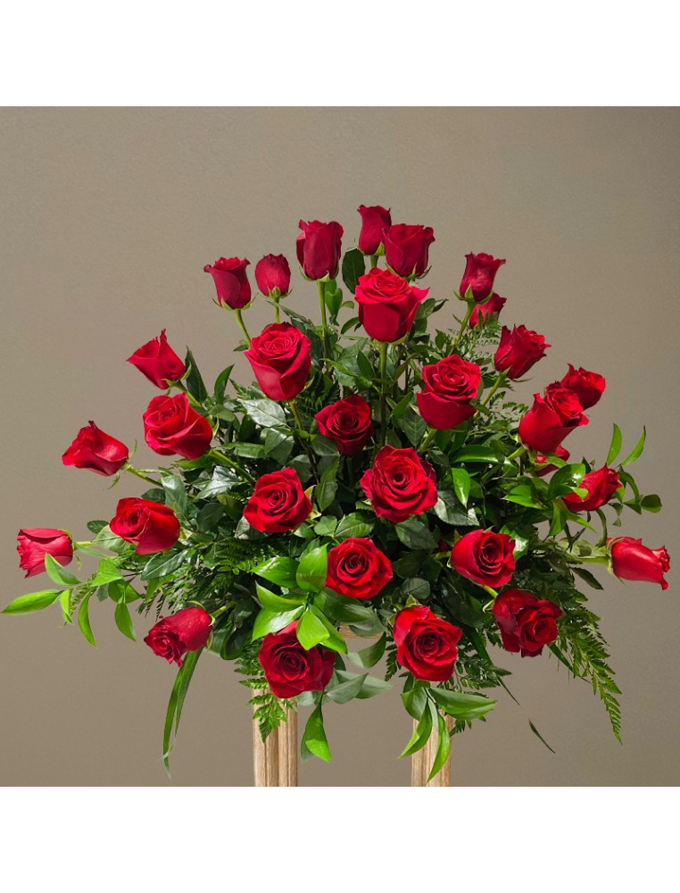 Centro funerario Rosas rojas Centro funerario Rosas rojas